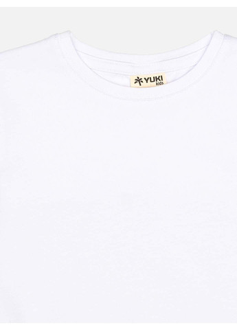 Біла демісезонна футболка Yuki