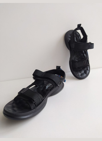 Черные детские сандалии 33 г 21,5 см черный артикул б205 YTOP