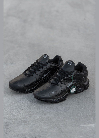 Черные демисезонные кроссовки мужские Nike Air Max TN Plus