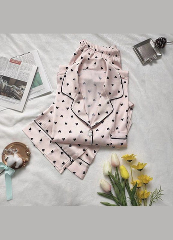 Світло-рожева всесезон атласна зручна піжама сорочка з брюками для дому декорована чорними серцями колір світло-рожевий сорочка + брюки No Brand Love Morning