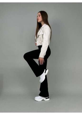 Белые всесезонные женские кожаные кроссовки VZUTIK