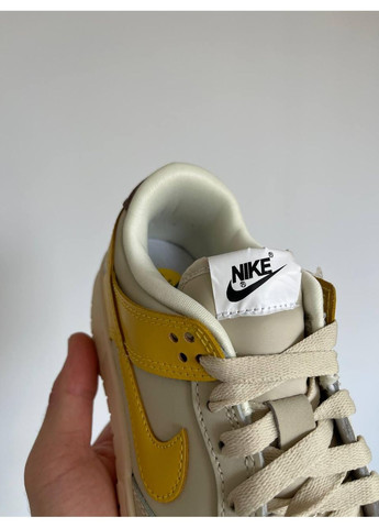Бежеві Осінні кросівки чоловічі nike dunk low lx banana найк сб данк No Brand