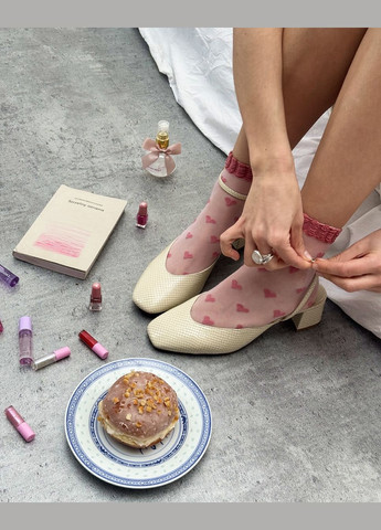 Рожеві жіночі шкарпетки з візерунком Fiore сердечка (329408618)