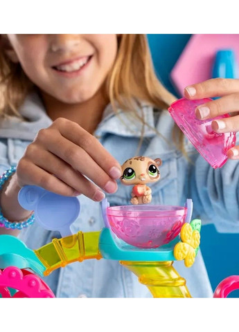 Игровой набор – ФАБРИКА РАЗВЛЕЧЕНИЙ (2 фигурки, фабрика, аксесс.) Littlest Pet Shop (324110064)