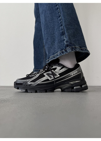 Черные демисезонные кроссовки мужские new balance 740 black / silver нью беланс 740 No Brand