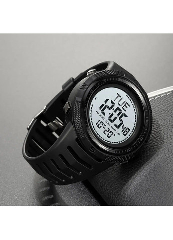 Часы мужские спортивные с компасом 2147 Compass (Черные с белым циферблатом) Skmei (314483293)