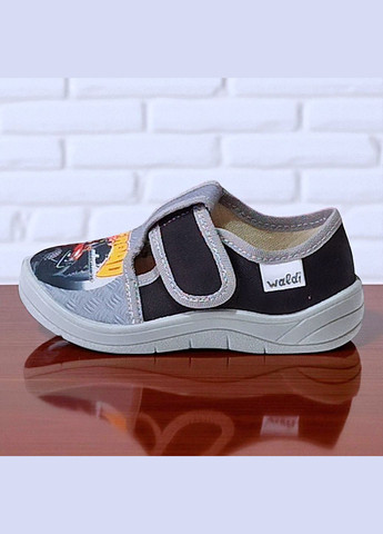 Ортопедичні тапочки на липучці капчики для хлопчика змінне взуття в садок змінка Валді Waldi (340843354)