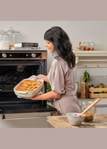 Форма для випічки Stoneware з кришкою мигдальний крем 3,8 л CC006109-001 KitchenAid (316469031)