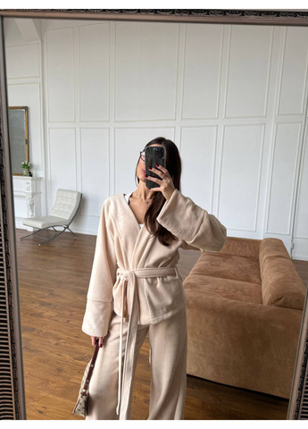 Жіночий костюм KaraMix (366407782)