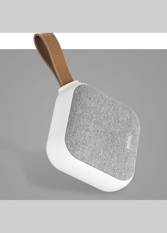 Портативна беспроводная акустика RB-M15 IPX5 Блютуз V4.1 3W батарея 500mAh, 3.7 V снабжена функцией NFC Remax (340935502)