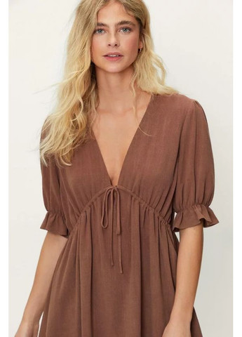 Коричневое платье весенне-летнее Nasty Gal