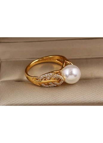 Кольцо перо с жемчужиной р 19 золотистое love-shopping Xuping Jewelry (387401600)