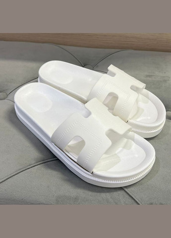 Белые шлепанцы женские резиновые белого цвета. Fashion