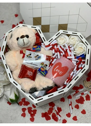 Подарунковий Бокс З Ведмедиком До Дня Закоханих Подарункова Коробка З Love Is Seli No Brand (393179418)