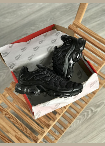 Чорні Осінні кросівки чоловічі і жіночі nike air max tn plus black \ найк аір макс тн плюс чорні No Brand