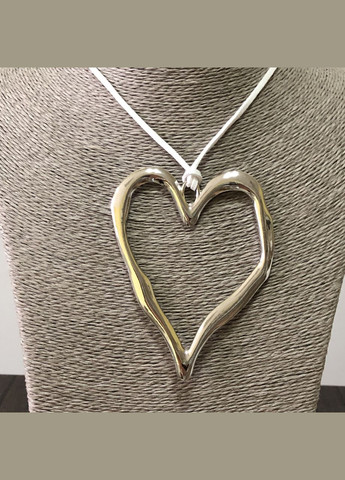 Чокер-шнурок с подвеской сердце (12-273) No Brand (314931269)