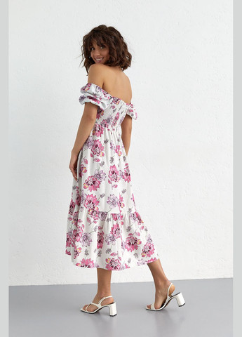 Розовое повседневный летнее платье в цветочный узор с открытыми плечами 6336 Lurex с цветочным принтом