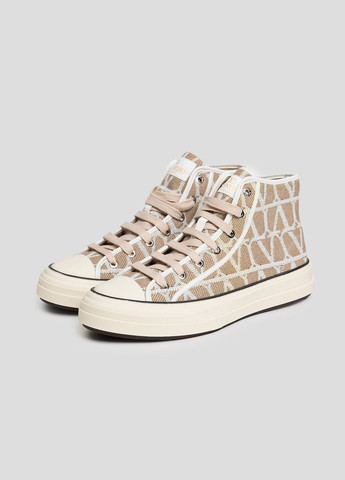 Бежевые кеды Valentino