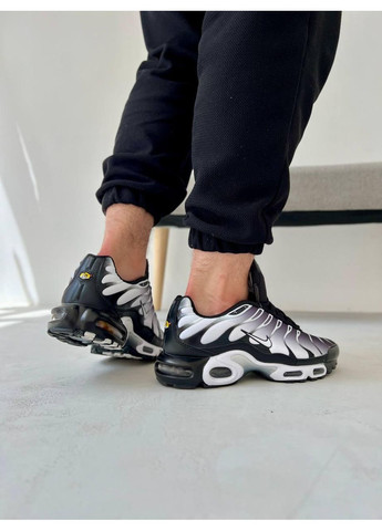 КРОССОВКИ ЖЕНСКИЕ NIKE TN BLACK WHITE НАЙК АИР МАКС ТН ПЛЮС No Brand чёрные демисезоны (368854834)