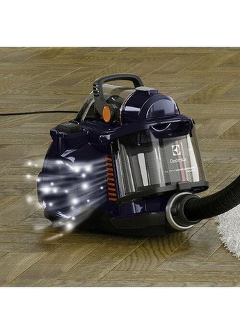 Пилосос безмішковий ESPC71DB Electrolux (360404580)