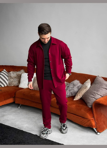 Бордовий демісезонний замшевий костюм двійка з сорочкою, брючний Україна