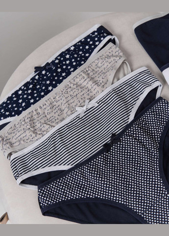 Набор женских базовых трусиков неделька - 7 шт. Nicoletta (303627994)