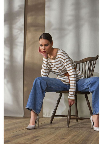 Бежевий джемпер у смужку 2472 бежево-білий Triko Bakh