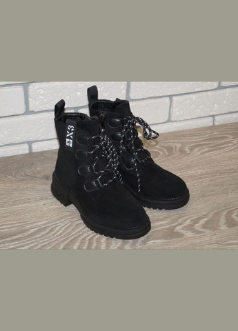 Демісезонні черевики для дівчинки чорні Bessky (281448976)