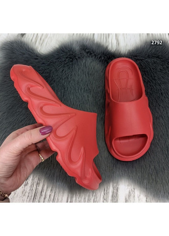 Красные шлепанцы женские Fashion
