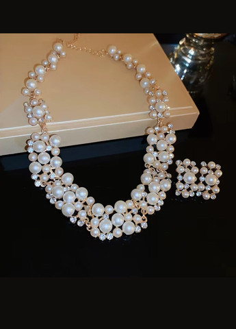 Набір біжутерії комплект кольє та сережки зі штучними перлинами та камінцями Fashion Jewelry (334305391)