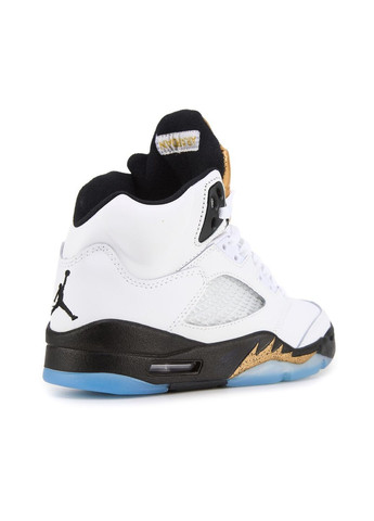 Белые всесезонные кроссовки No Brand