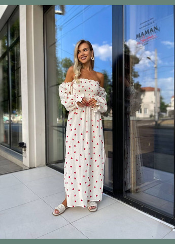 Белое повседневный женское макси платье с разрезом в сердце с открытыми плечами Style Point сердечки