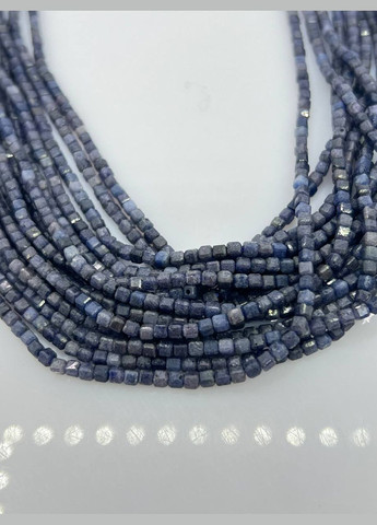 Сапфір на нитці без замка 2х2 мм 40 см No Brand (313931003)