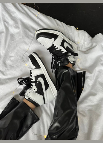 Кросівки зимові жіночі Nike Air Jordan 1 winter black white fur | Найк Аір Джордан 1 чорно-білі з хутром No Brand чорно-білі зими (308072655)