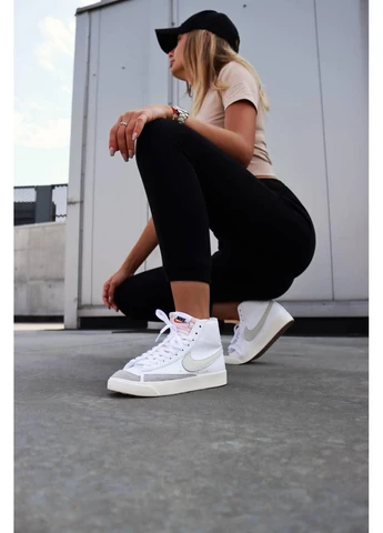 Белые летние кроссовки nike blazer 77 low 77 vintage white beige найк блейзер No Brand
