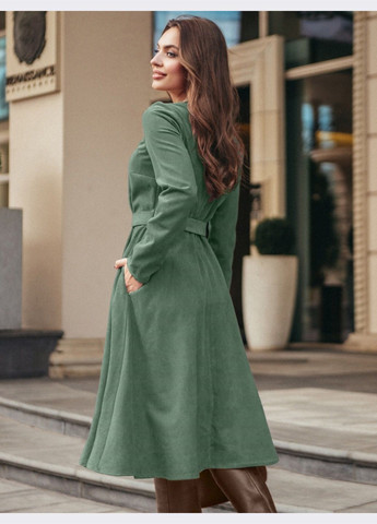 Зелена вельветова сукня-кльош зеленого кольору Dressa