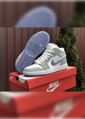 Серые демисезонные серые с белым демисезонные мужские кроссовки No Brand