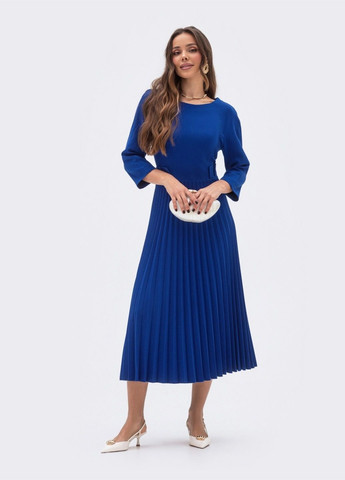 Синя ділова сукня-кльош зі спідницею-плісе синя Dressa однотонна
