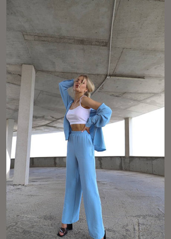 Женский голубой летний базовый костюм рубашка оверсайз и брюки легкий стильный качественный жатка No Brand костюм (293337358)