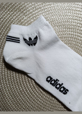 Білі шкарпетки чоловічі бавовняні.короткі.відмінна якість,дуже добре носяться,стильні,практичні.виробництво – туреччина. з логотипами логотипи (333338744)