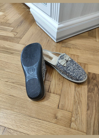 Жіночі кімнатні тапочки колір світло-синій поперечний бант закритий Белста (345647074)