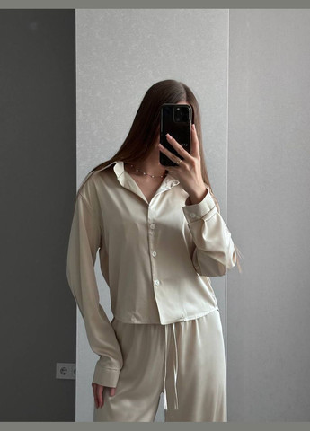 Жіночий шовковий костюм Avanti (347164137)