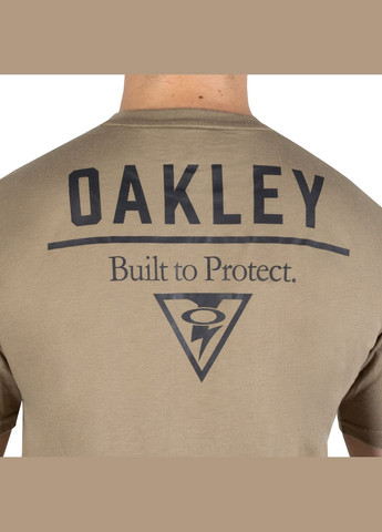 Футболка з малюнком SI Built To Protect Tee Tan Oakley (315821971)