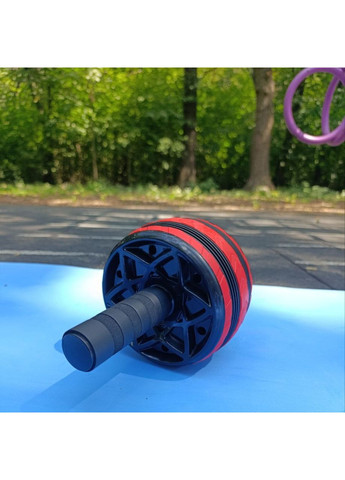 Ролик для преса одноколесний чорно-червоний з килимком PO-1613-red SNS (361034041)