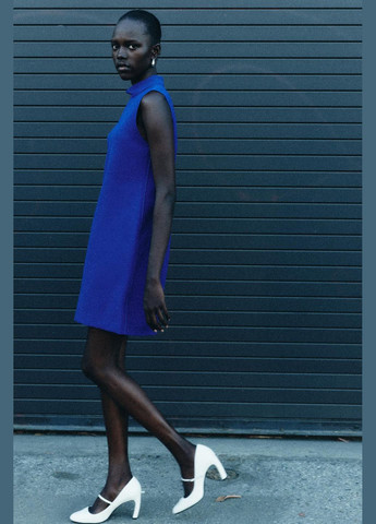 Синее праздничный, коктейльное, деловое, домашнее, повседневный, кэжуал, вечернее стильное платье мини а-силуэт, с открытыми плечами, силуэтная, футляр Zara