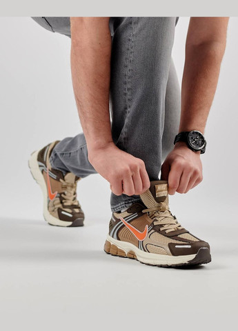 Коричневые демисезонные кроссовки мужские, вьетнам Nike Vomero 5 New Brown Orange