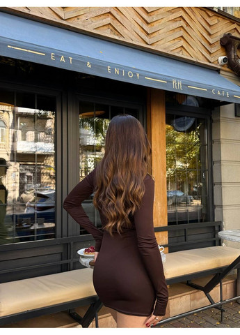 Коричневое повседневный мини-платье из микродайвинга – базовая классика, которая идеально ложится по фигуре 🖤🍫 (замер в описании) Vione однотонное