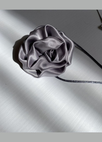 Чокер цветок серого цвета D.Hats текстиль (285710682)