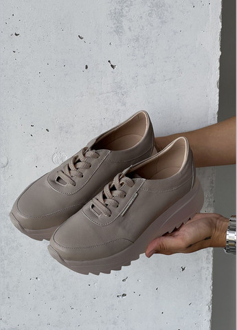 Стильні та зручні кросівки з натуральної шкіри в білого кольорі InFashion Кросівки бежеві демісезони (325031009)