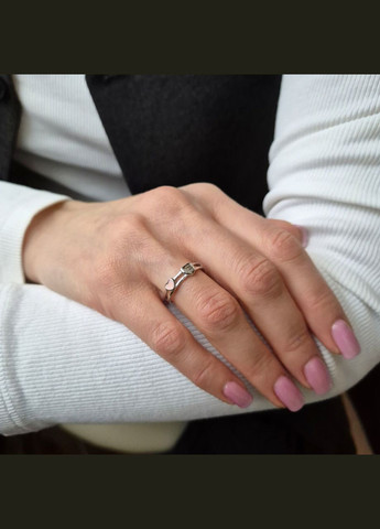 Сребряное кольцо без камней Сердце с эмалью размер серебро 925 пробы Родированное к2р/1029 1.70г No Brand (313452950)